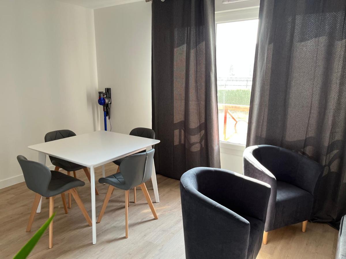 Appartement Tout Confort Brehal Exterior photo